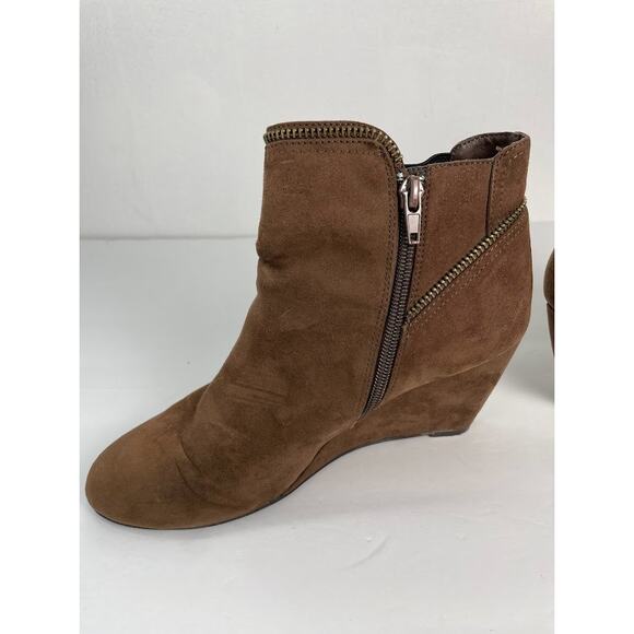 Suede Wedge Boots Womens 7.5 Ankle Brown Booties Round Toe Heeled Shoes - Picture 4 of 11